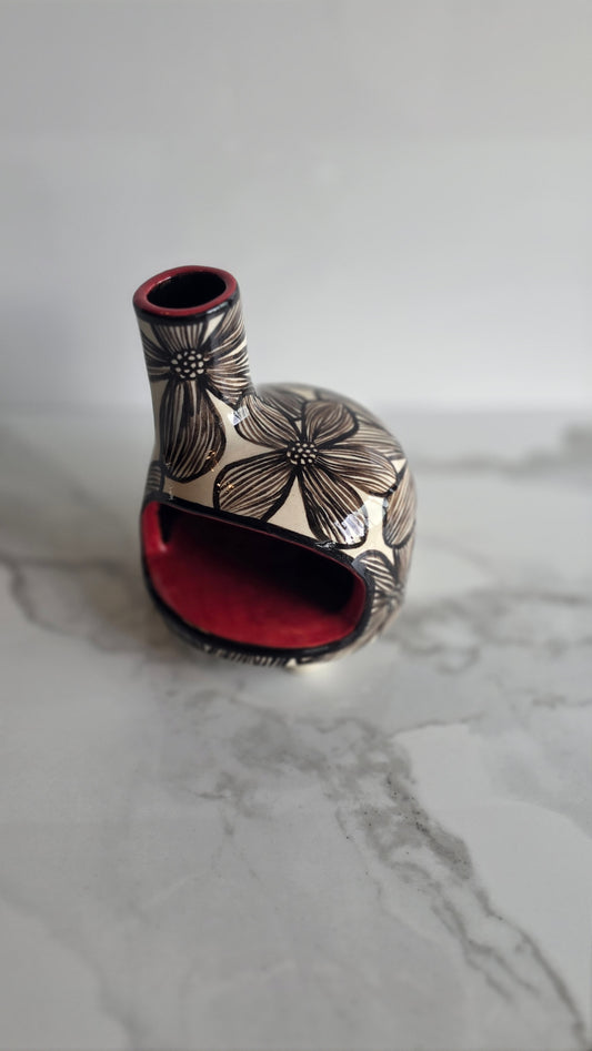 Hand-Painted Ceramic Mini Chiminea – Black & Red Floral Palo Santo Holder